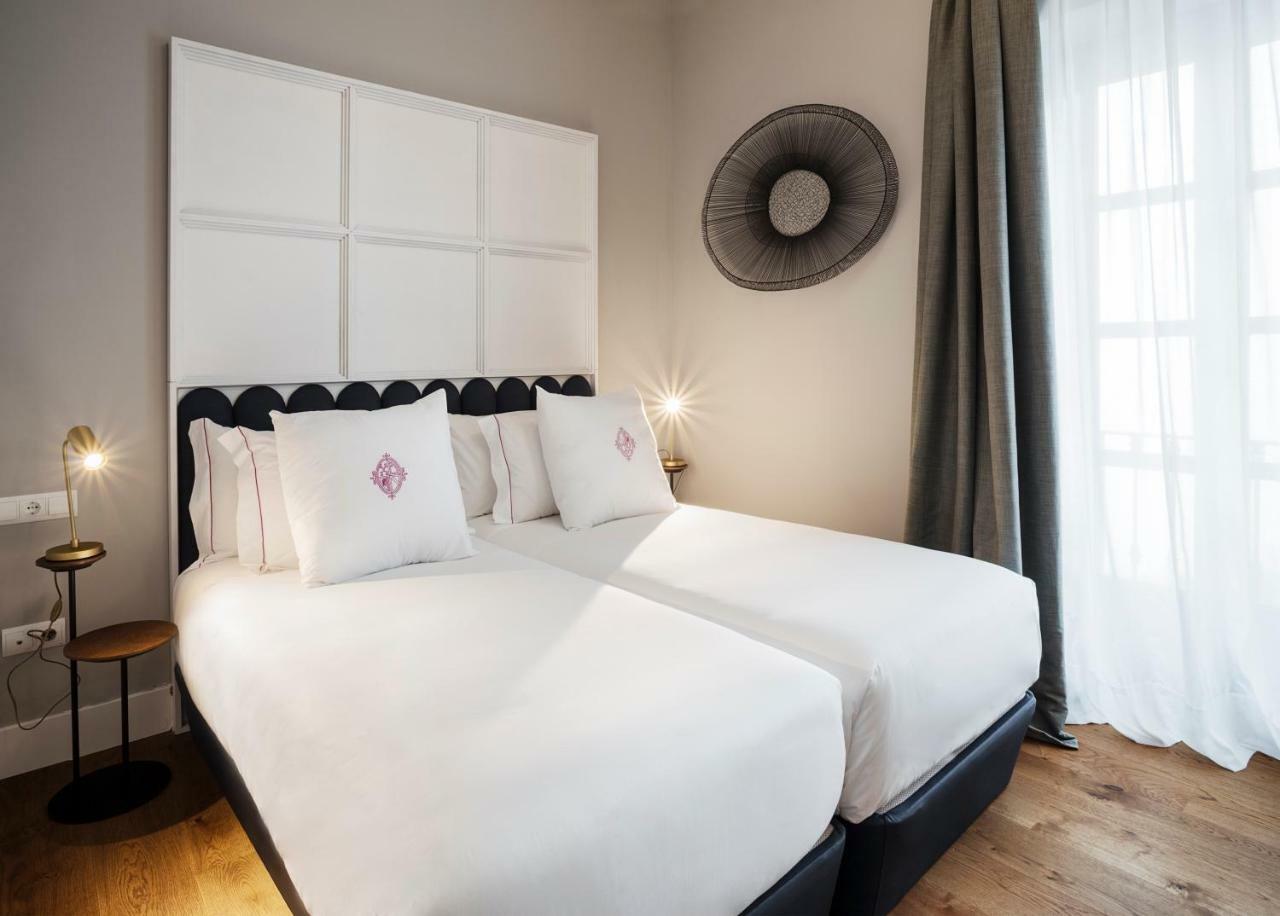 Apartamentos One Shot Conde De Torrejon Sevilla Eksteriør bilde